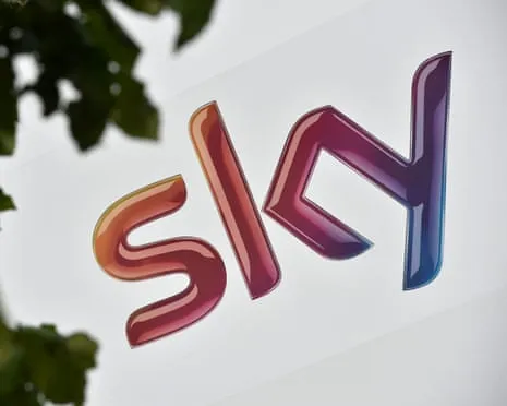 The broadcaster Puts 900 Roles at Risk in Major Restructuring for Competition With American Streaming Giants