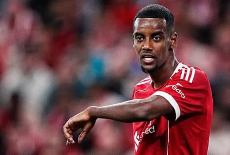 Alexander Isak's Debut Delivers Glamour Despite Evident Lack of Match Fitness