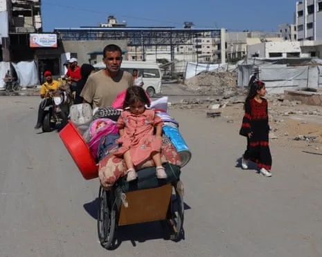 Fleeing from Destruction to Destruction: Gaza Inhabitants Confront Heart-Wrenching Decision