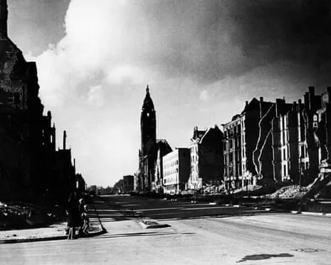 The Traitors Circle: A Riveting Account of German Resistance