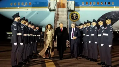 Welsh Leader Rejects Official Dinner Invitation for US President