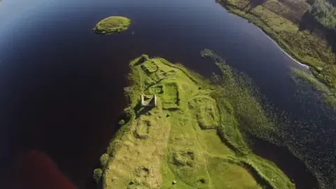 Forgotten Royal Stronghold Discovered on Hebridean Isle