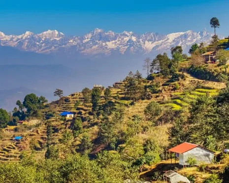 Globetrotters' Beloved Grassroots Travel Journeys: Authentic Moments That Support All